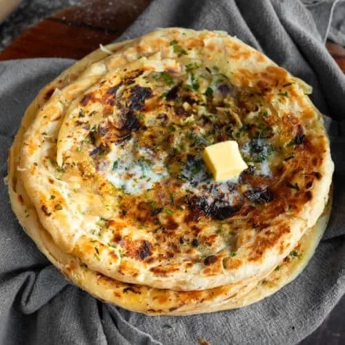 Tandoori Paneer Parantha