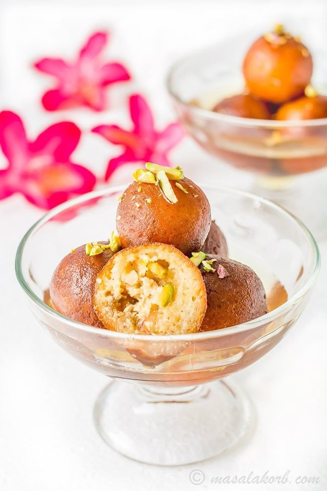 Stuffed Gulab Jamun
